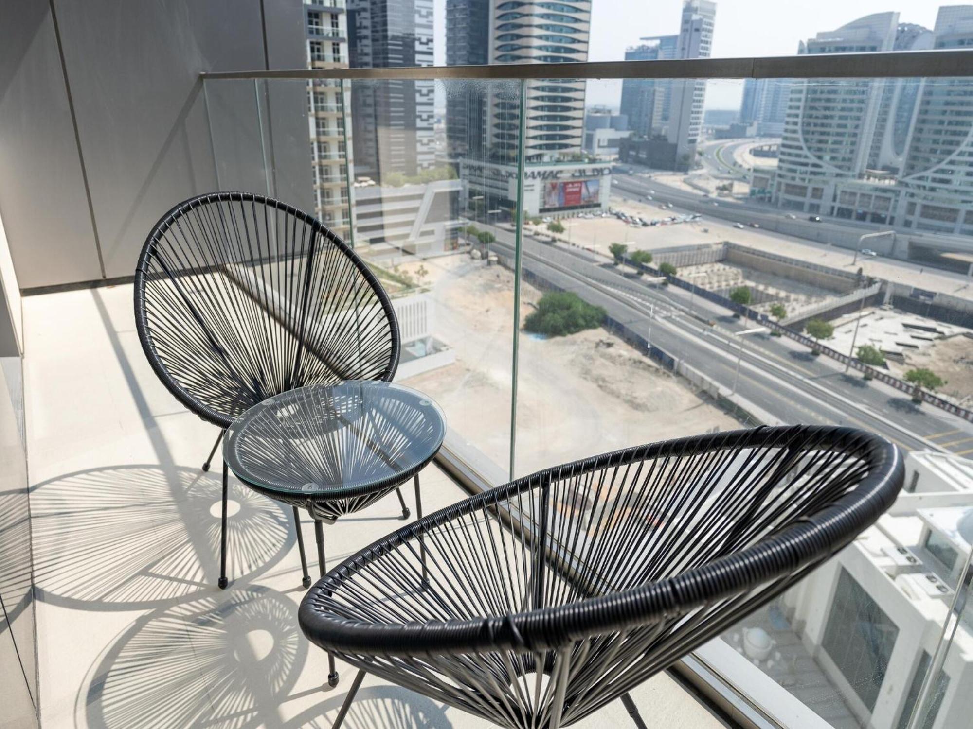 Luxurious Stylish Apartments Across Dubai Mall Burj Khalifa City Views Exterior foto